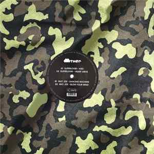 Superlover, Mat.Joe - Kiss / Dancing Machine mp3