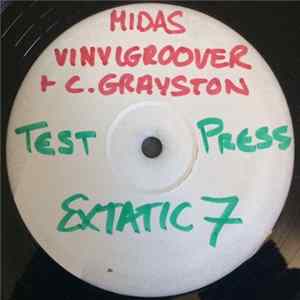 Saturnalia Featuring DJ Vinylgroover - License To Party / You've Got Me Jumpin! mp3