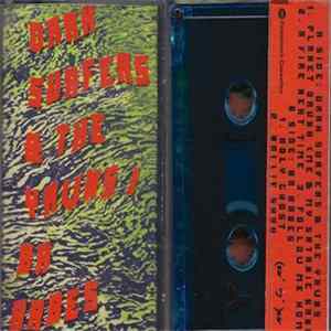 Dark Surfers & The Yawns Ba Babes - Split Cassette mp3