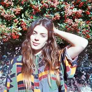 Julie Byrne - Rooms With Walls And Windows mp3